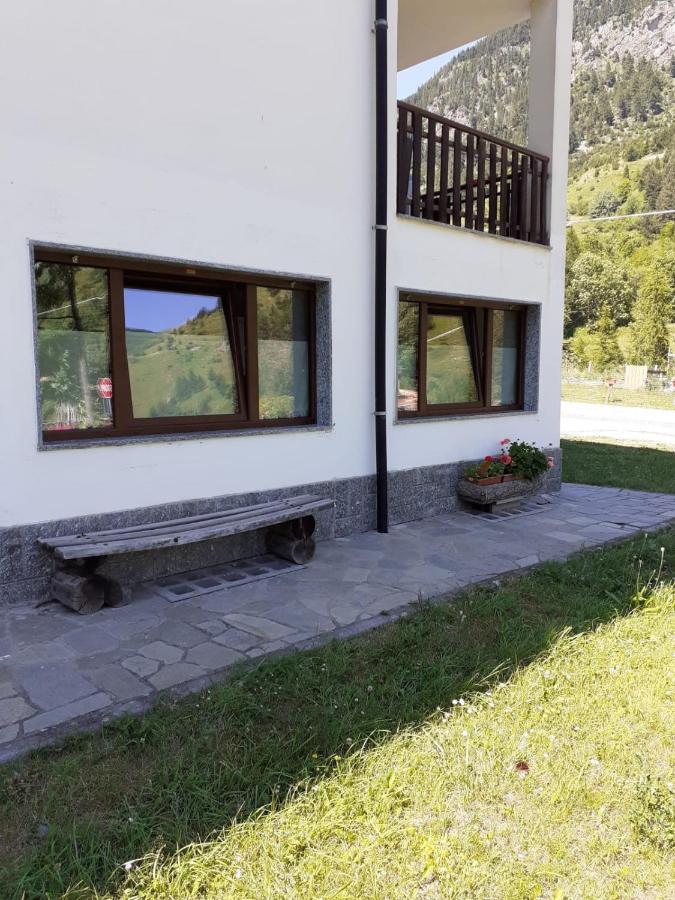 Capriolo Apartment Prinardo Exterior photo